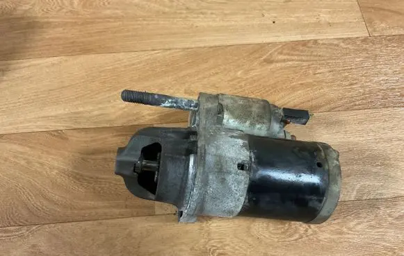 Citroen C5 Starter motor M000T36071 3110063J0