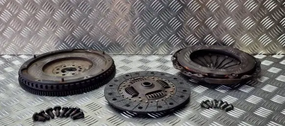 Citroen Berlingo Clutch set kit 9430311621 412116201 61301