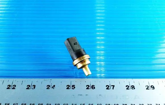 Audi A4 S4 B7 8E 8H Coolant temperature sensor 06A919501A