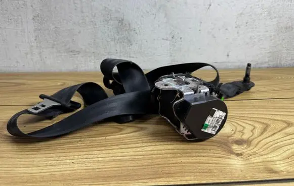 Ford S-MAX Front seatbelt 004R000 605274300