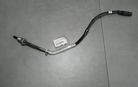 Volkswagen Touran III Exhaust gas temperature sensor 04l906088af