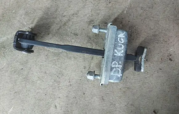Ford Kuga I Front door check strap stopper 3m51r23500aj