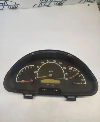 Mercedes-Benz E W212 Speedometer (instrument cluster) A0014468521