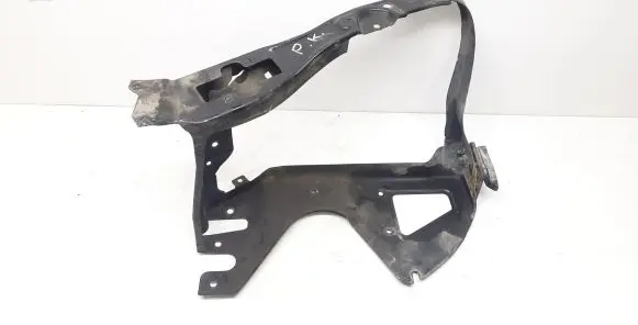 Mercedes-Benz S W220 Headlight/headlamp mounting bracket