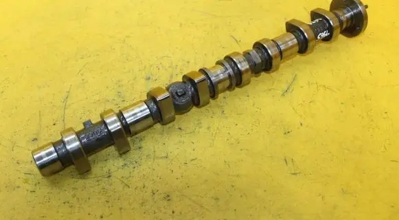 Mercedes-Benz Vito Viano W638 Camshaft 