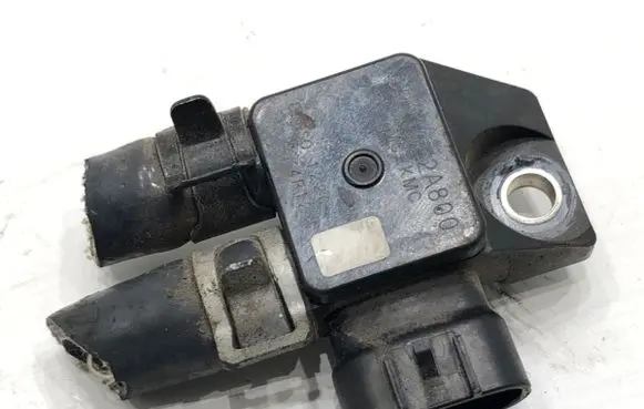 Hyundai Santa Fe Exhaust gas pressure sensor 392102A800