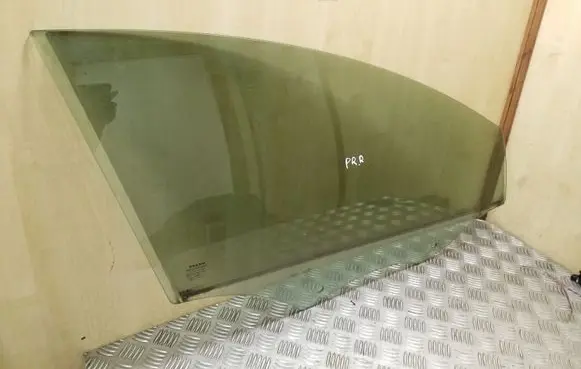 Volvo S60 Front door window glass four-door