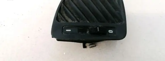 Audi A6 S6 C5 4B Dash center air vent grill 4B0819794