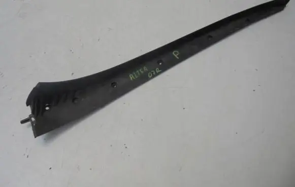 Seat Altea Windshield trim