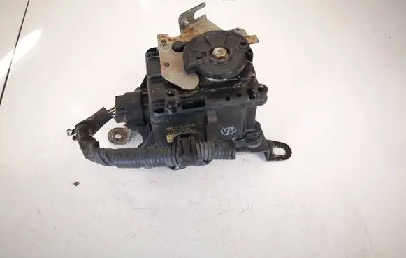 Lexus RX 300 Cruise control unit/module 8800248010