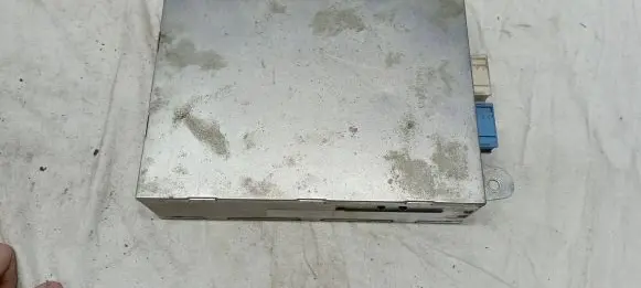 BMW 7 E38 Video control module 8383520