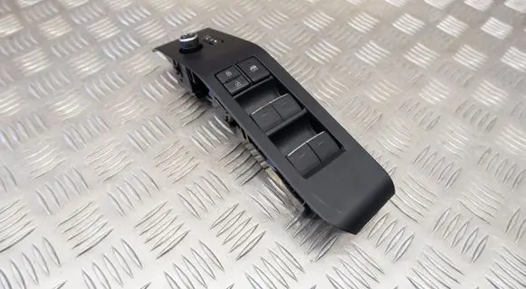 Toyota Highlander XU70 Electric window control switch 840400E140 7423210E140