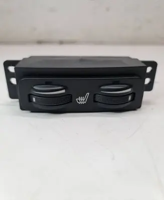 Toyota Avensis T250 Seat heating switch 453417