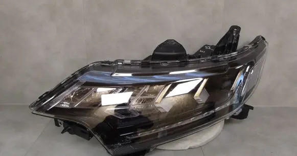 Mitsubishi Outlander Headlight/headlamp 4BX198301D331 L009BJ8C1 1408181407