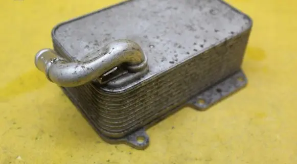 Audi A6 C7 Engine oil radiator 