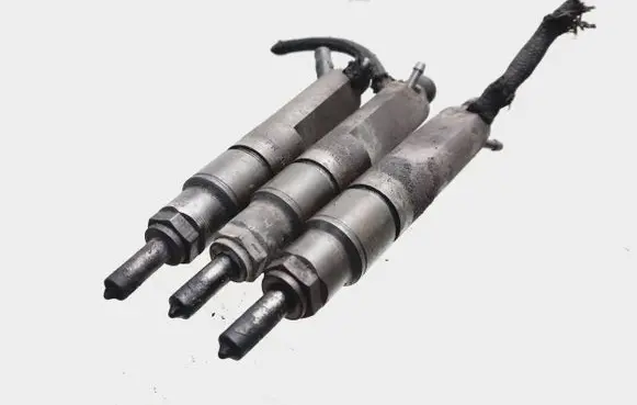 Volkswagen Golf IV Fuel injector 028130201t