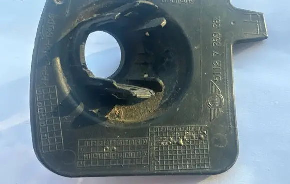 Mini Cooper Countryman F60 Rear parking sensor holder (PDC) 7389385