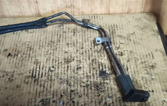 Volvo XC90 Exhaust gas pressure sensor 6G9N5L200AB 30785486AA 061670610201