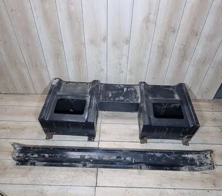 Mercedes-Benz Vito Viano W639 Front passenger seat console base 