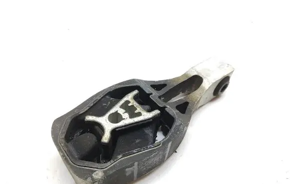 Peugeot 5008 II Engine mount bracket 9811786680 4311124741