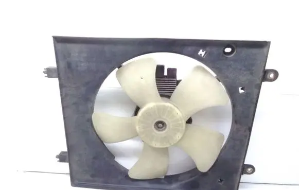 Mitsubishi Pajero Electric radiator cooling fan 4993003121