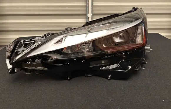 Lexus NX Headlight/headlamp 