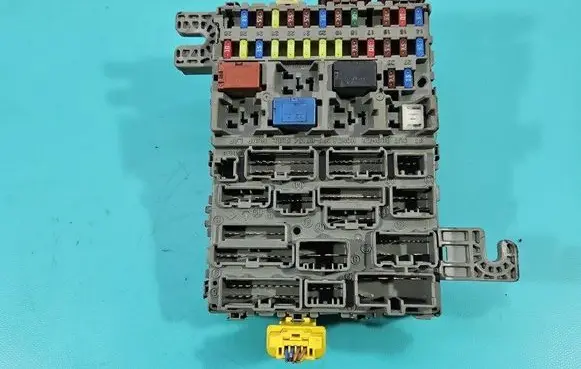 Honda FR-V Fuse box set 38650-SJD-G01 IMPRK1499658