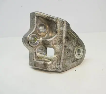 Ford Ecosport Engine mounting bracket