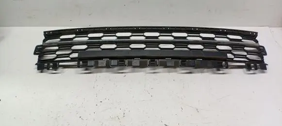 Skoda Octavia Mk4 Front bumper lower grill 5E3853677A