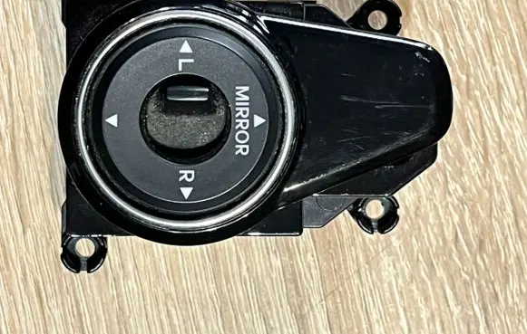 Hyundai i40 Wing mirror switch 39R4801230
