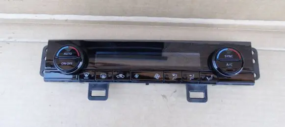 Nissan X-Trail T33 Interior fan control switch 275006RN0C 687536RB2A
