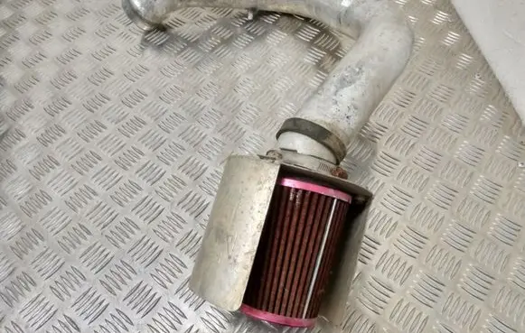 Pontiac Vibe Air filter 2220422010 1974002030