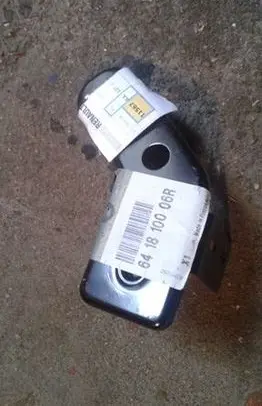 Renault Megane III Frame 641810006R