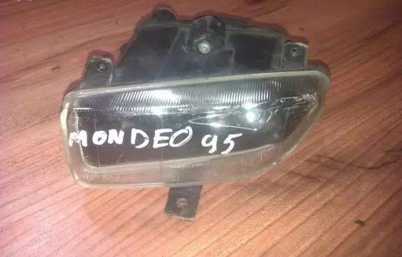 Ford Mondeo MK I Front fog light 93bg15k233aa