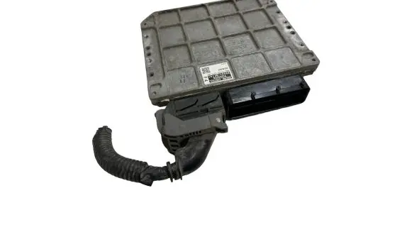 Toyota Verso Engine control unit/module 896610F141 MB2759001471