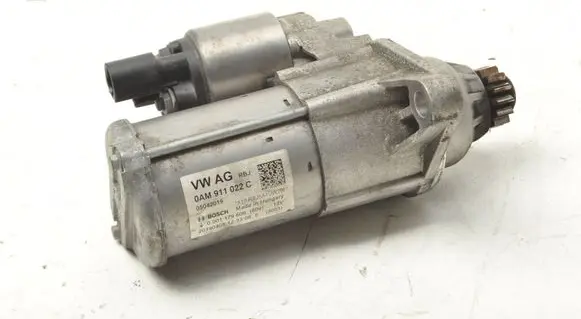 Volkswagen Golf VII Starter motor 0AM911022C