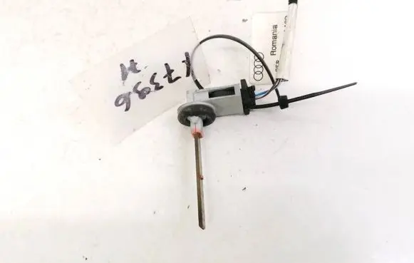 Audi A6 S6 C6 4F Interior temperature sensor 4B0820539