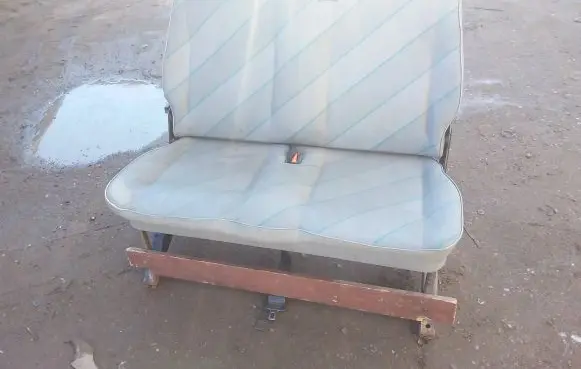 Rear seat
