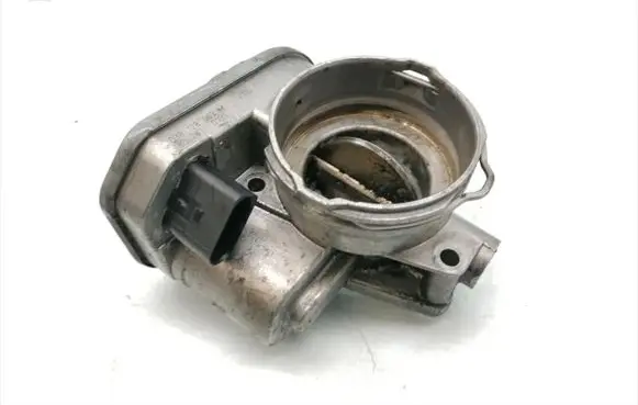 Audi A4 S4 B7 8E 8H Electric throttle body valve 028128063