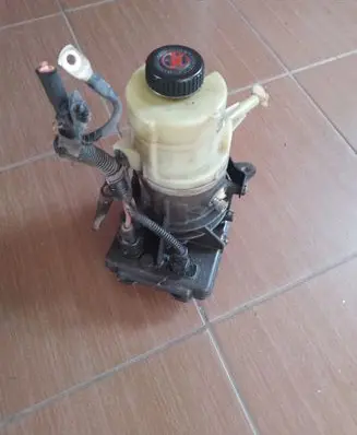 Renault Trafic III (X82) Power steering pump 491100616R 93457191