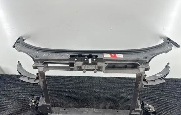 Audi A3 S3 8P Radiator support slam panel 8P0805594