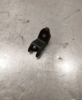 Toyota Avensis T250 Fuel Injector clamp holder 
