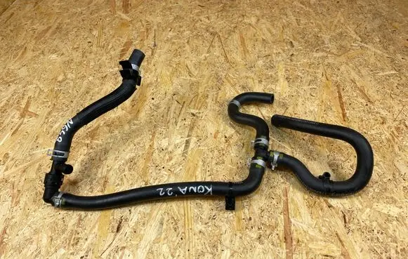 Hyundai Kona I Engine coolant pipe/hose 375Y2K4000