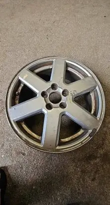 Volvo XC90 R17 alloy rim 8646831