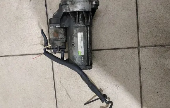 Citroen Xsara Picasso Starter motor D7R27