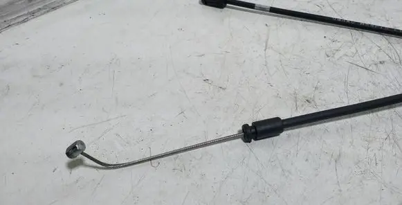 Chrysler Voyager Sliding door cable line 
