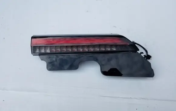 Volvo C40 Tailgate rear/tail lights