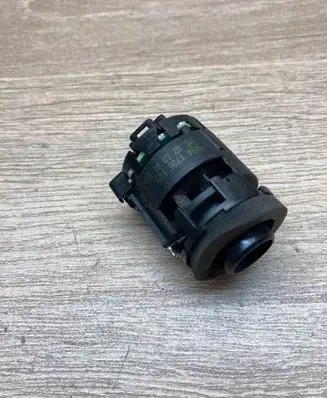 Mercedes-Benz E W211 Interior temperature sensor A2118300272