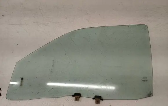 Opel Frontera B Front door window/glass (coupe) 43R00082