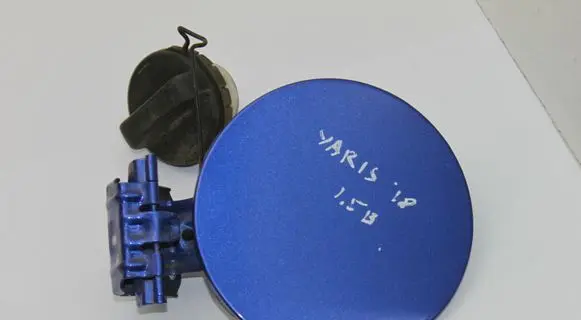 Toyota Yaris Fuel tank cap